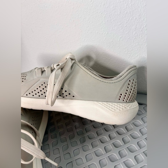 CROC WOMENS LITERIDE PACER LACE UP RUBBER SNEAKERS SZ 9 - Picture 4 of 8